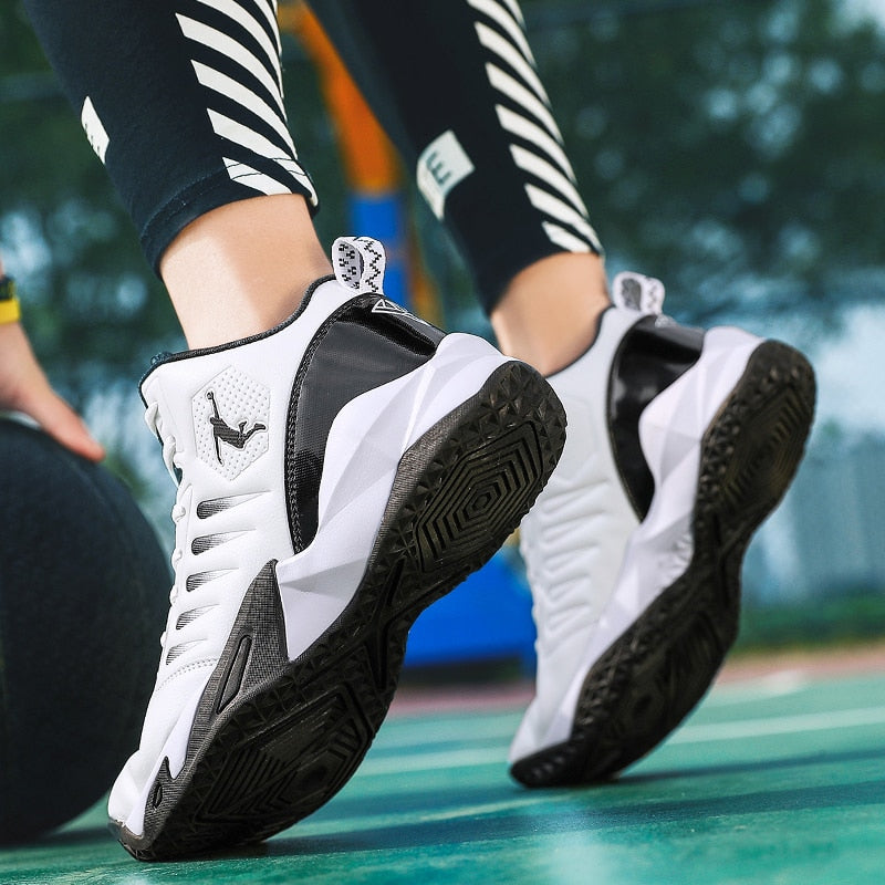 Men&#39;s Basketball Shoes Breathable Cushioning Non-Slip Sports Shoes Gym Training Athletic